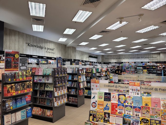 POPULAR bookstore @ AEON Mall Shah Alam